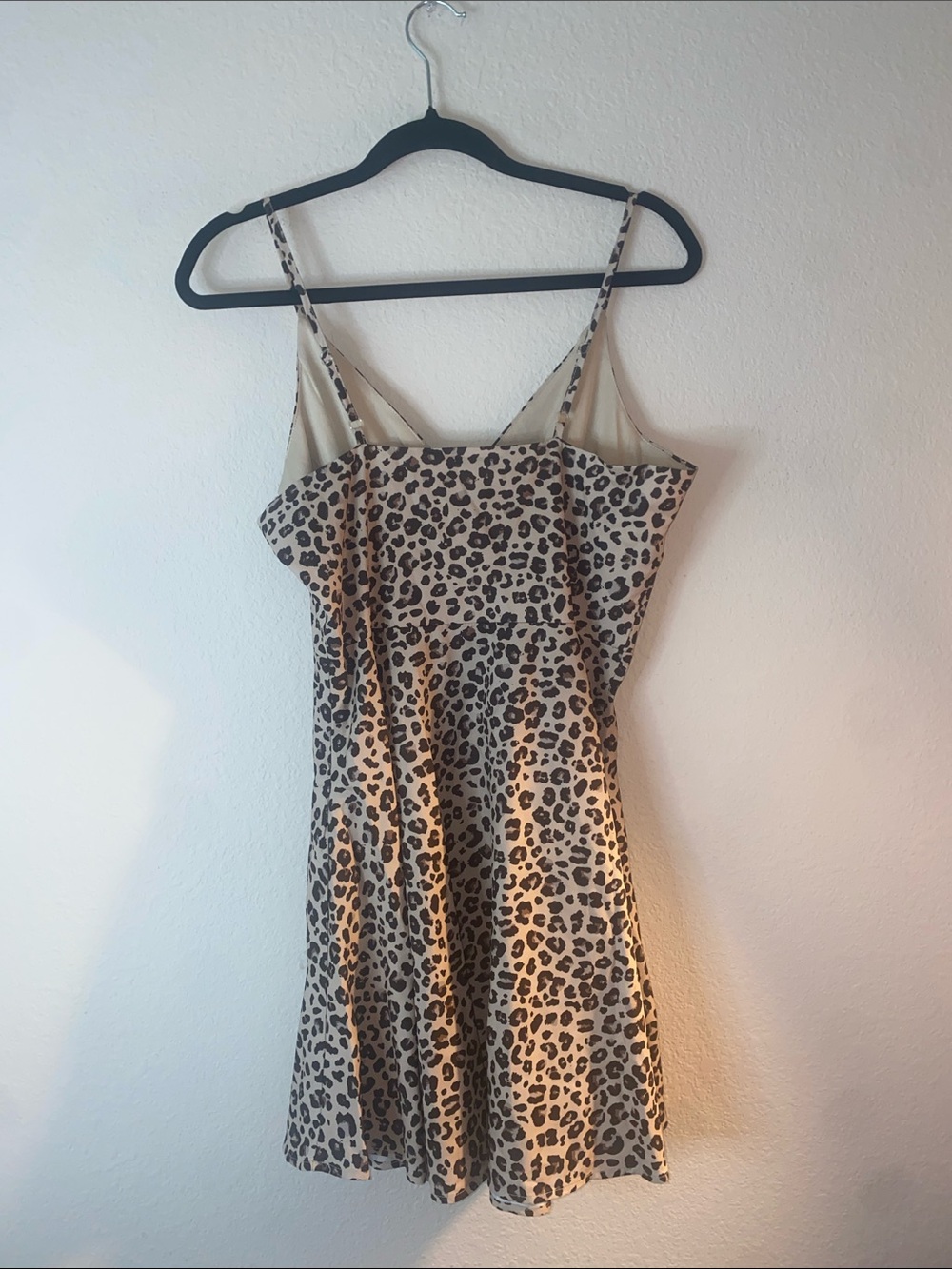 🎈 Alredine Cheetah Print Tank Dress With with adjustable straps! - Picture 6 of 7